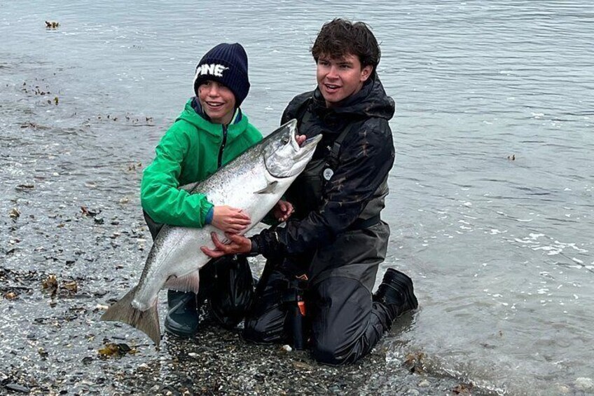Juneau Shore Fishing Shuttle and Gear 2