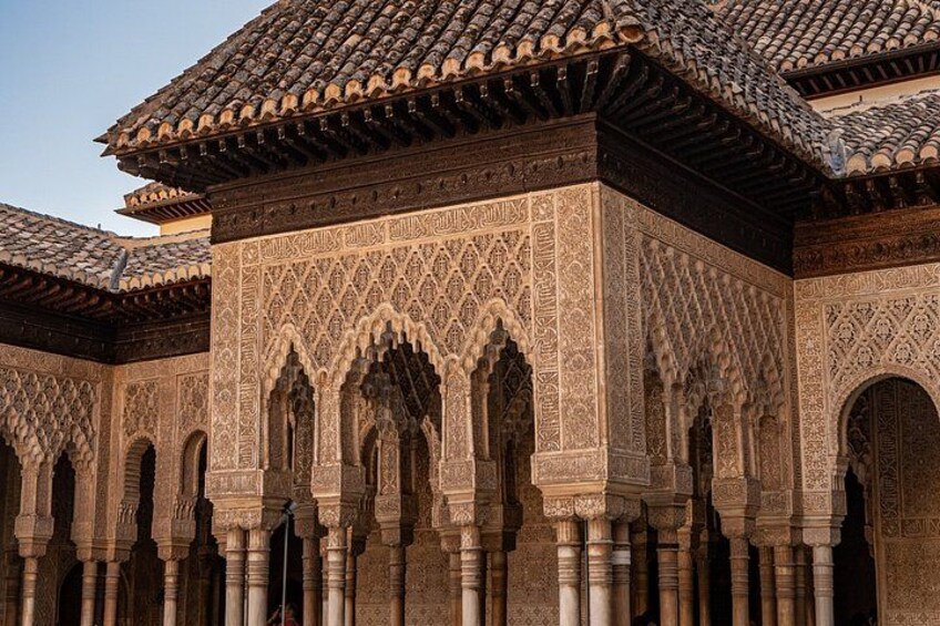 Discover Granada: Visit the Alhambra or Free Time from Málaga 3