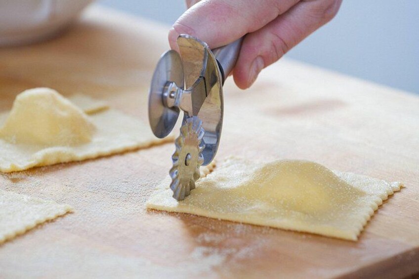 Gourmet Pasta Class in Washington D.C. (Includes 3-Course Meal) 2