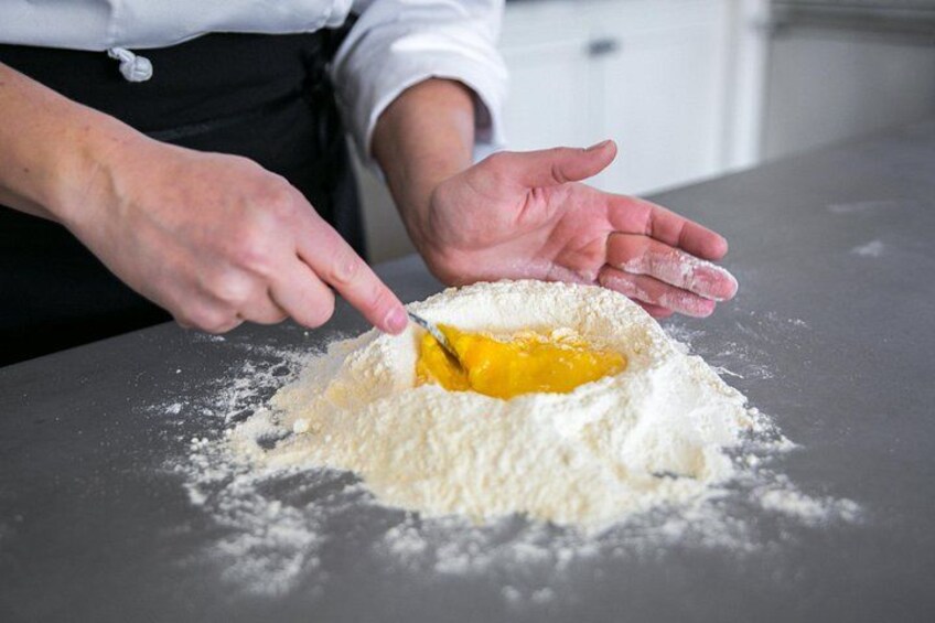 Gourmet Pasta Class in Washington D.C. (Includes 3-Course Meal) 4