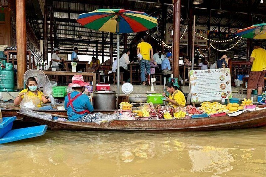 Bangkok: Floating Market and Train Market Experience 2
