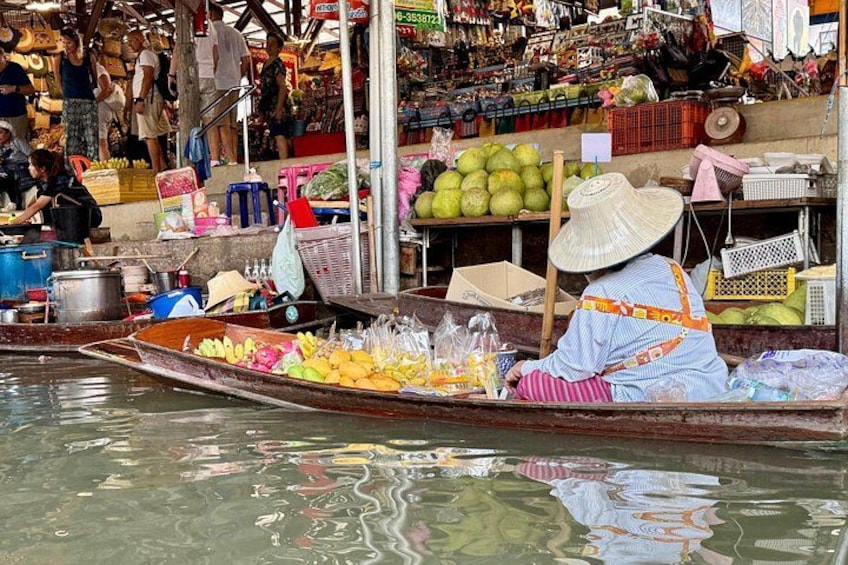 Bangkok: Floating Market and Train Market Experience 3