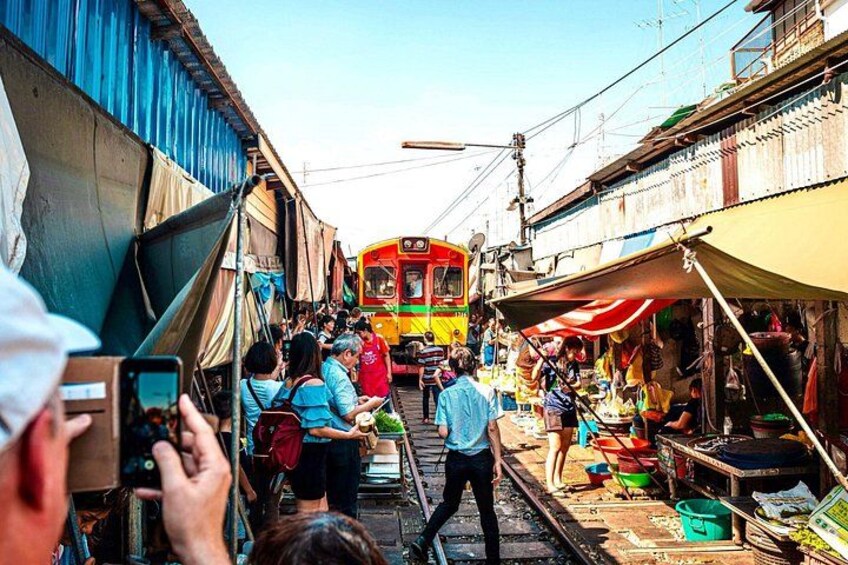 Bangkok: Floating Market and Train Market Experience 2