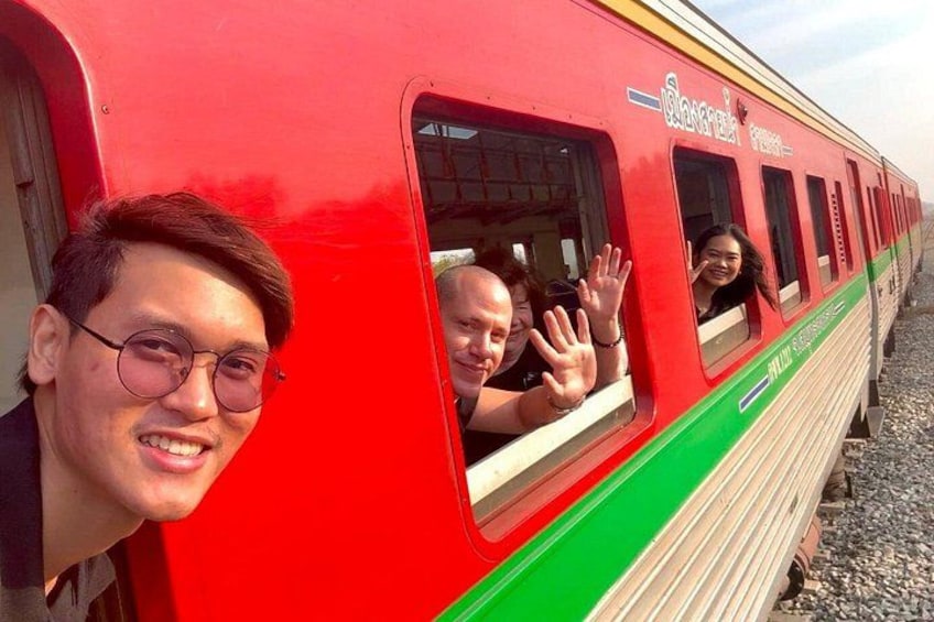 Bangkok: Floating Market and Train Market Experience 3