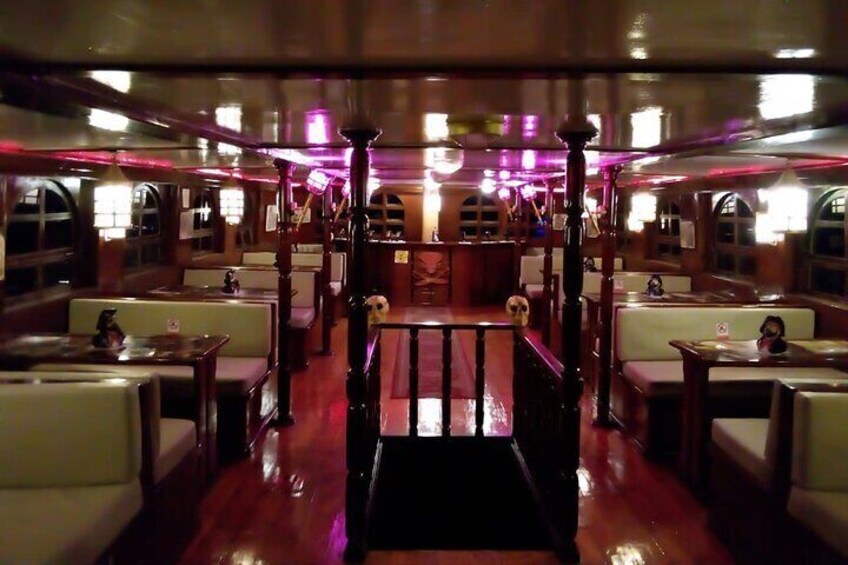 Sharm El Sheikh By Night Dinner On Yacht With Belly Dancer show