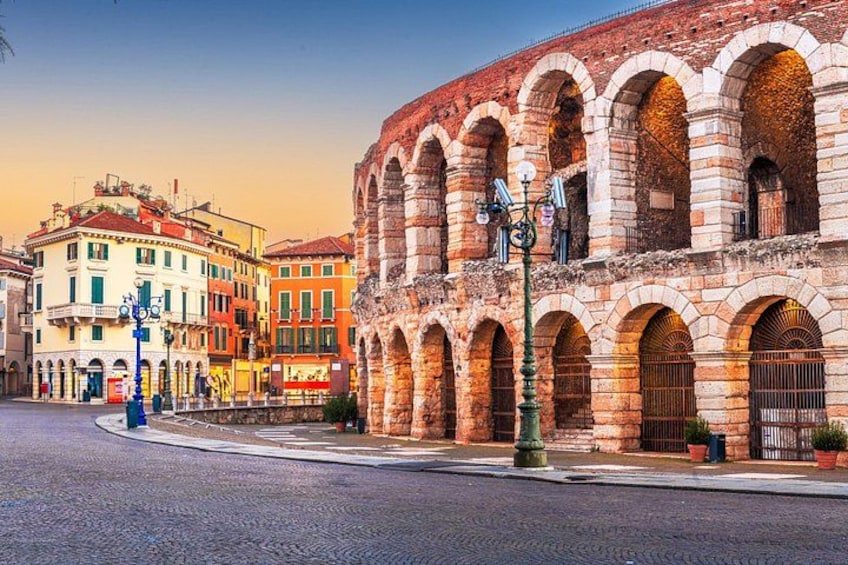 Private Transfer from Zurich to Verona, 2h in Bellinzona 1