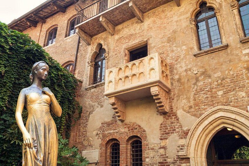 Private transfer from Zurich to Verona with 2h in Bellinzona 5
