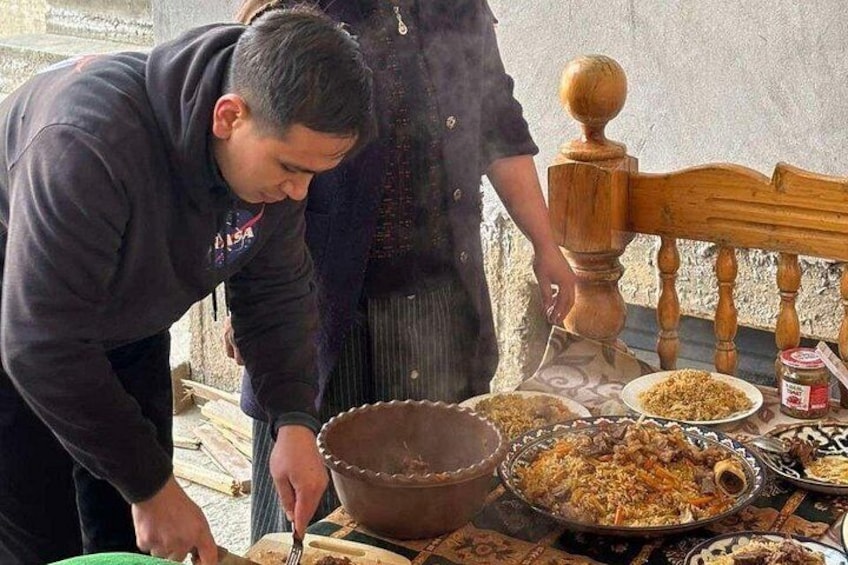Plov Cooking Class at Local Uzbek House 2