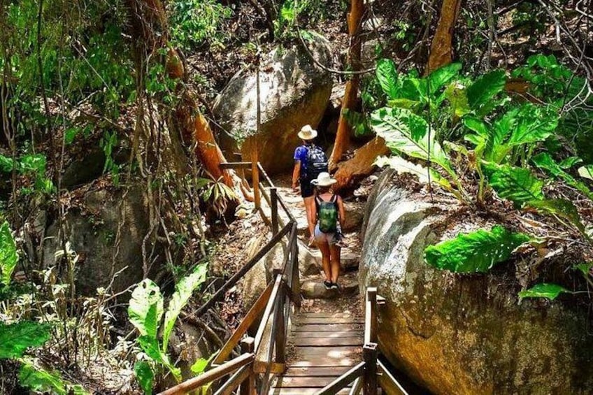 Full Tour of Tayrona Park with Swimming in Cabo San Juan 2