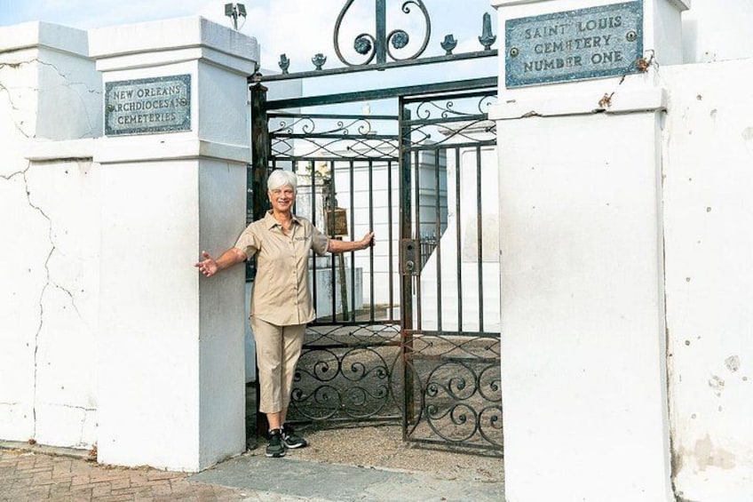 Our licensed guides take visitors on an intriguing journey through St. Louis Cemetery No. 1. 2