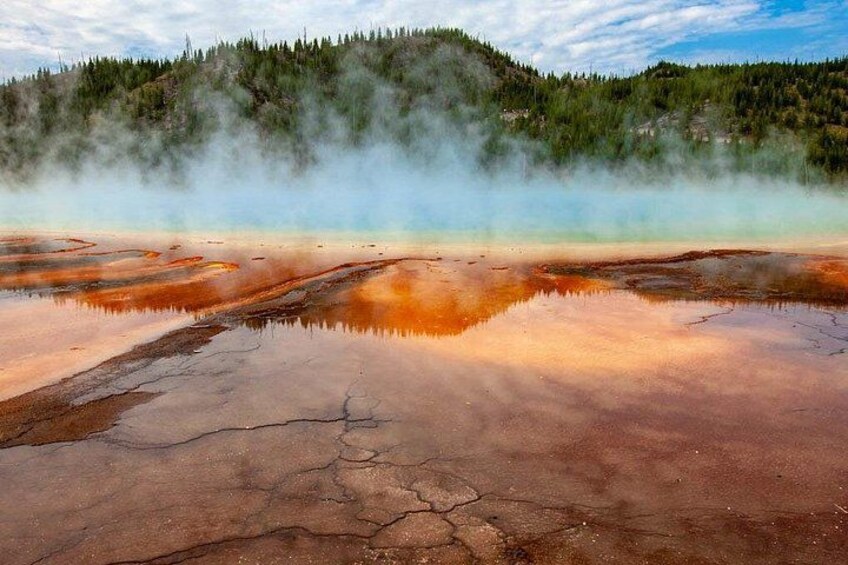 From Bozeman Express Yellowstone Full Day Tour 2