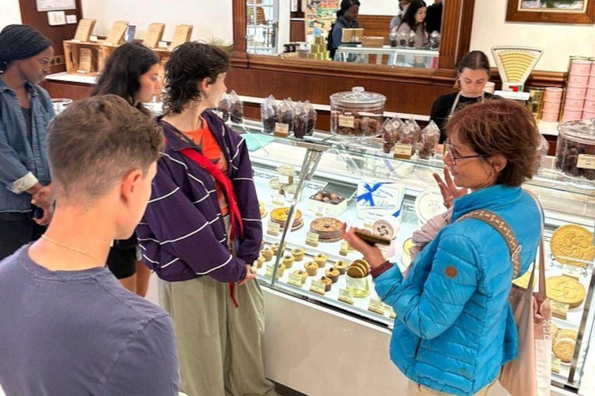 Cultural and Gourmet Tastings walking Tour 4