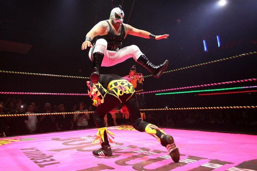 Lucha Libre Tickets & Tacos & Beer & Mezcal = BEST NIGHT EVER! 2