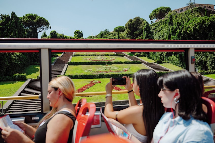 Genoa Vip Tour By Open bus 3