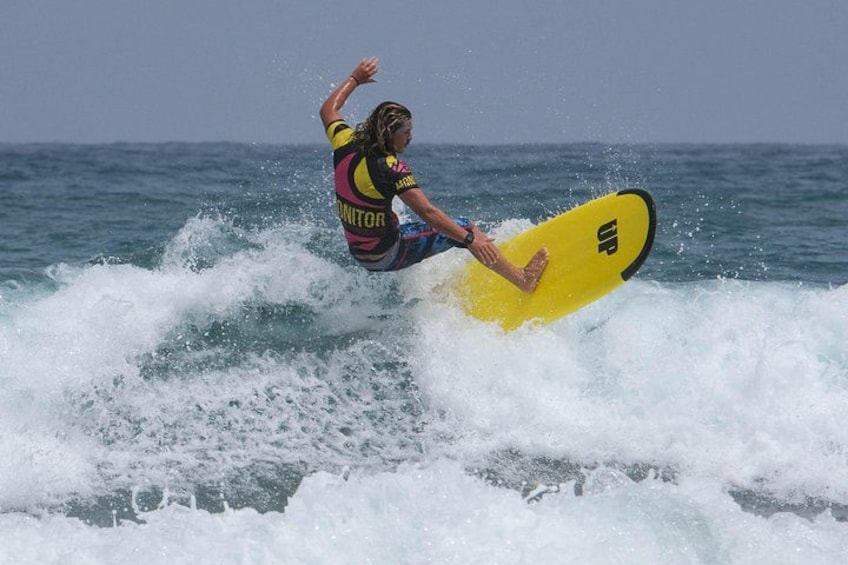 Surfing Course at Las Canteras Beach 3