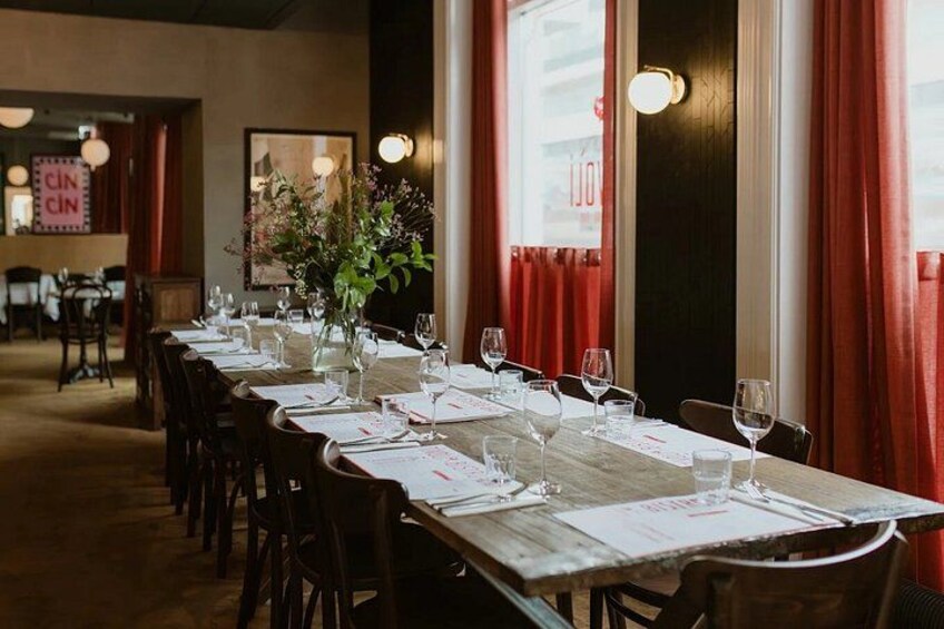 Reykjavík All In One Food Tour - Eat, Drink & Explore with Locals 2
