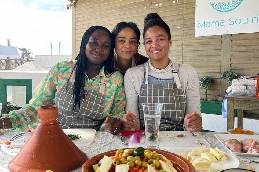 Traditional Moroccan cuisine in Essaouira – Medina view 4