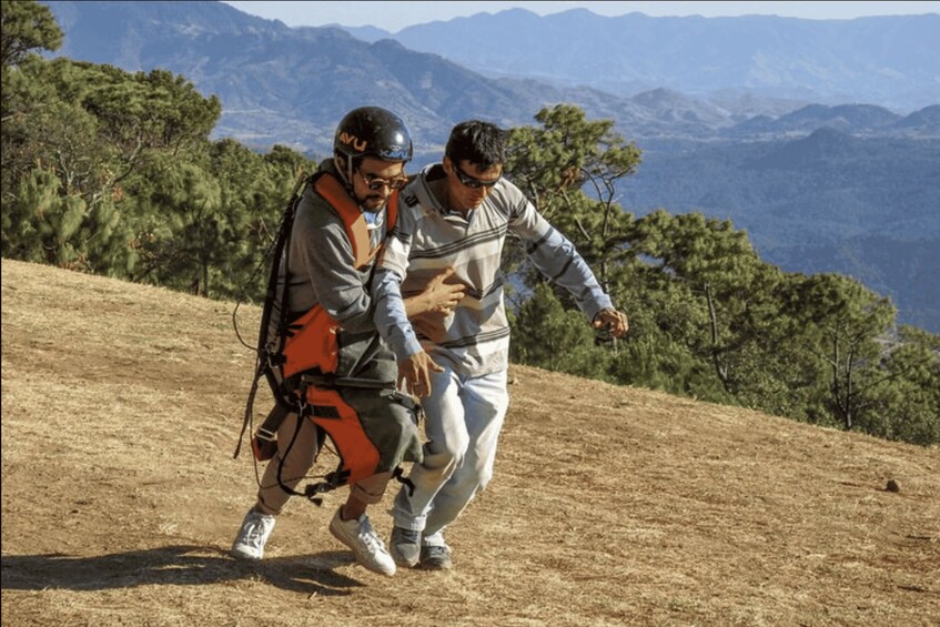 Picture 5 for Activity Valle de Bravo: Hang gliding 2