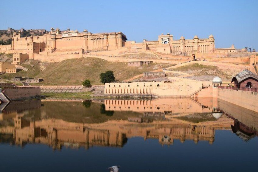 Jaipur: Private City Tour with Food, Shopping & Top Attractions 4