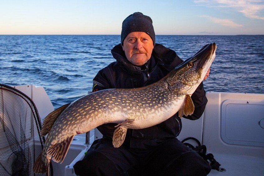 Private Fishing Adventure on Lake Vänern 3