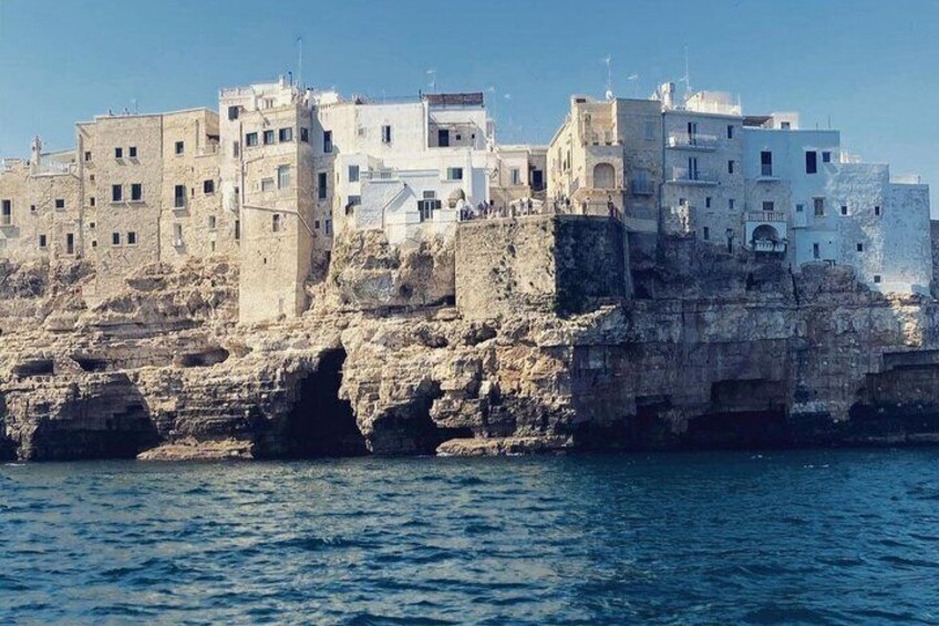 Luxury Gozzo Tour in Polignano a Mare 1