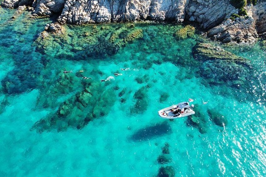 San Teodoro: sunset snorkeling at Molara Pools with sea scooter 2
