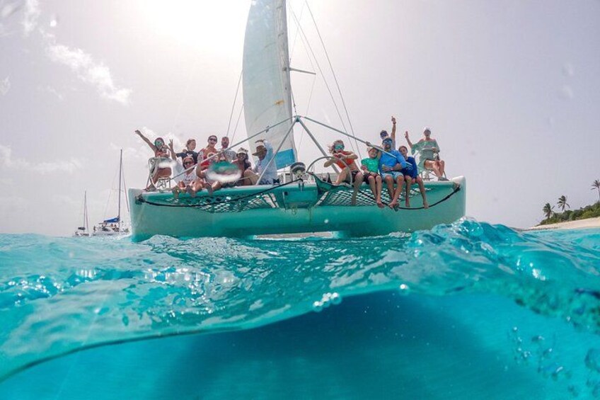 Jost Van Dyke - Sandy Spit & Soggy Dollar Sailing Tour in the BVI 2