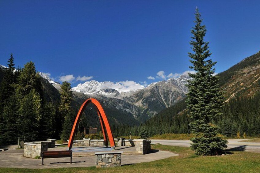 Scenic Kamloops Self Guided Audio Driving Tour to Lake Louise 3