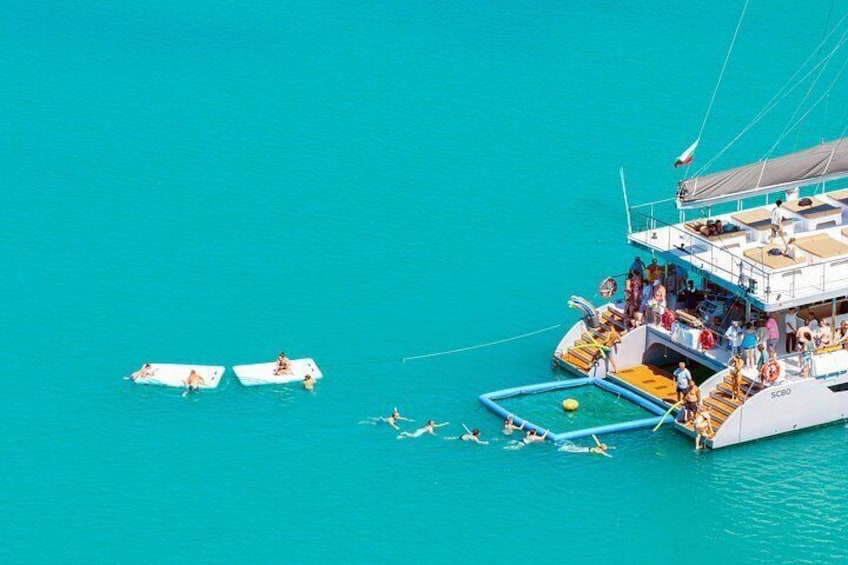 VIP Catamaran 4 hour Activity with Snorkeling in Bulgaria 2