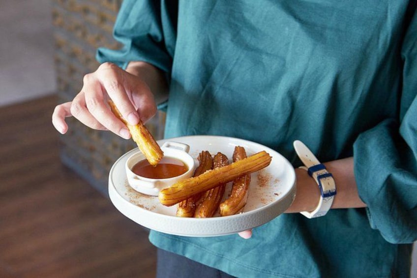 Chocolate & Churros Cooking Class in Madrid 2