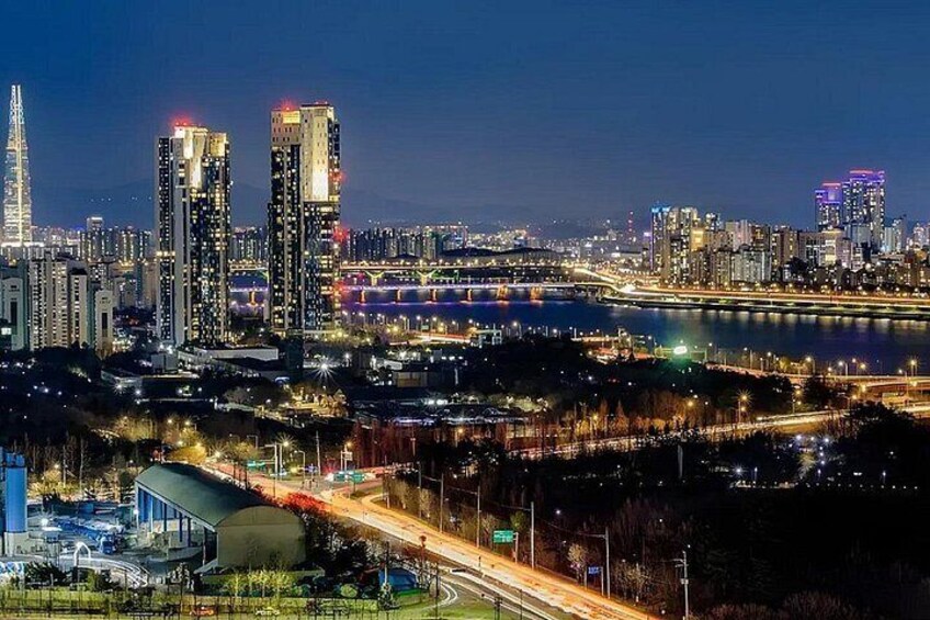 Seoul City Night View and Foodie Walking Tour 2
