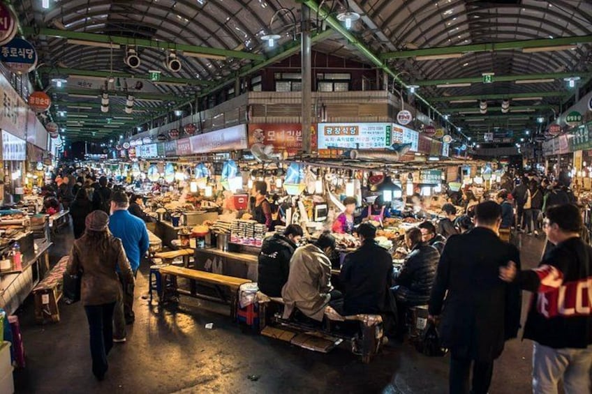 Seoul City Night View and Foodie Walking Tour 2