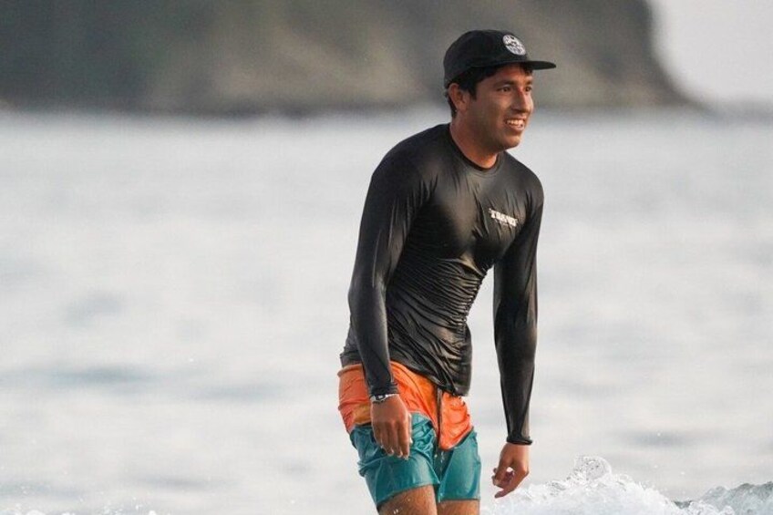 Epic surf-lessons at beautiful Samara beach. 3
