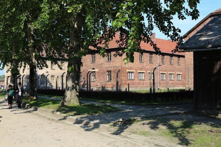 Auschwitz-Birkenau Tour with Private Transport 4