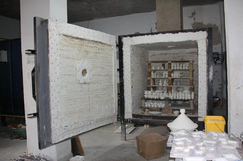 Shopping and Factory Tour of Pottery and Zellige Mosaics in Fes 2