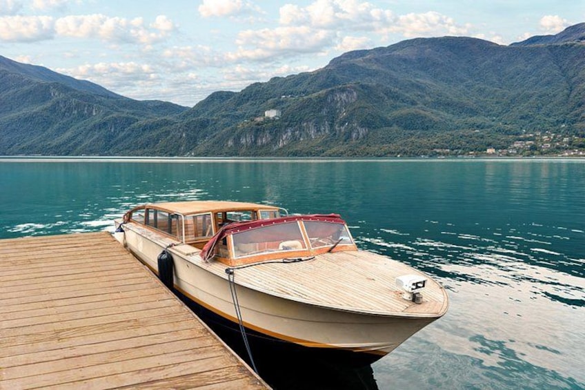 Exclusive Lake Como Boat Tour Iconic Villas, Wine & Photo Stops 1