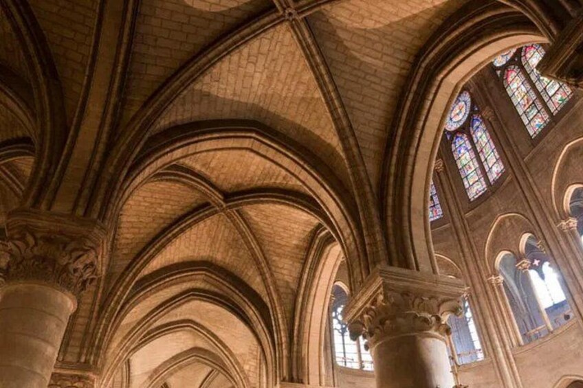 Paris: Exclusive Outside Tour of Notre Dame Cathedral 4