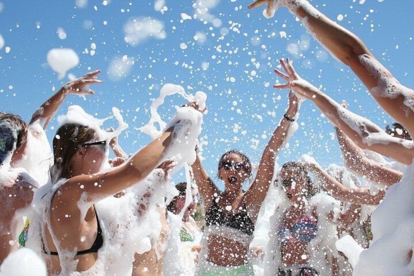 Pattaya: 3 Miracle Islands Guided Tour with Water Activities 4
