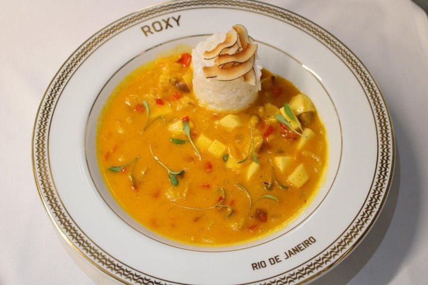 Roxy Dinner Show - Dinner & Show 4
