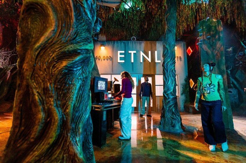 Meow Wolf's Radio Tave in Houston 2