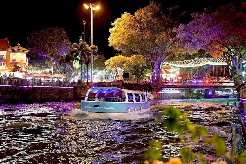 "Malacca After Dark: A Nighttime Adventure Through History" 1