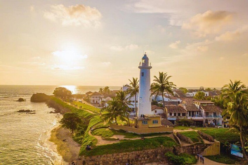 9 Days Sri Lanka Southern Tour. Driver, Vehicle B/B Accomodations 1