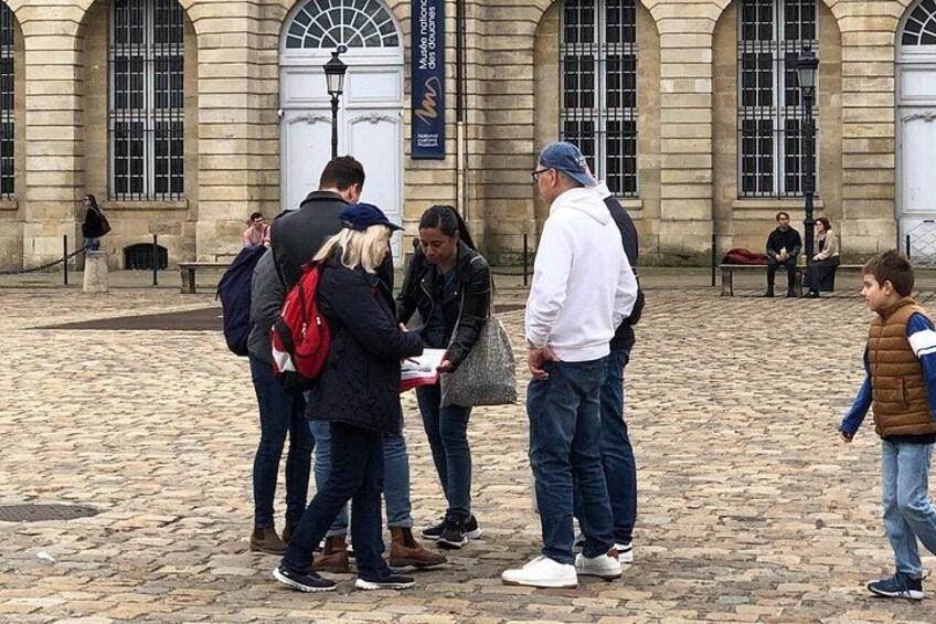 Bordeaux Small Group Guided Walking Tour 2