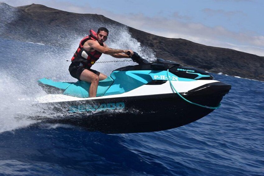 20-Minute Jet Ski Adventure in Puerto del Carmen 4