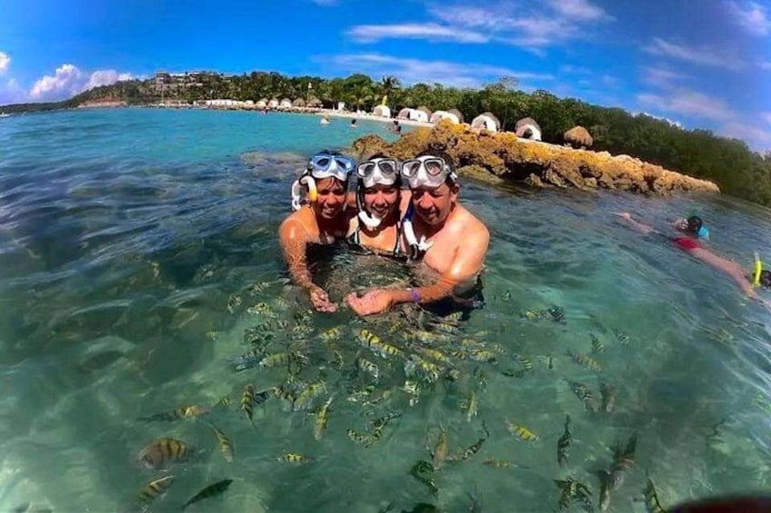 Baru White Beach Tour with Snorkeling Raccoons and Mangroves 1
