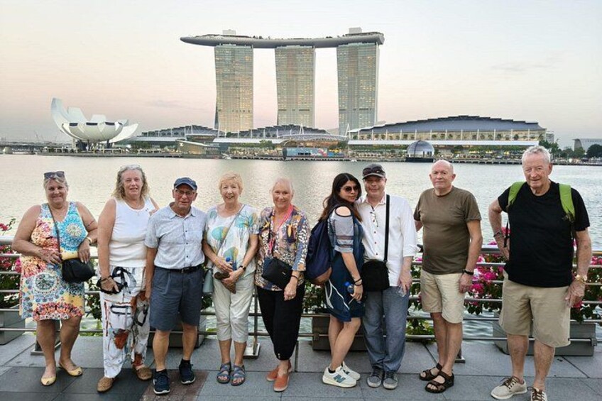 Singapore River Cruise and 2 Must-see Water Light Shows 5