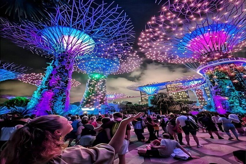 Singapore River Cruise and 2 Must-see Water Light Shows 2