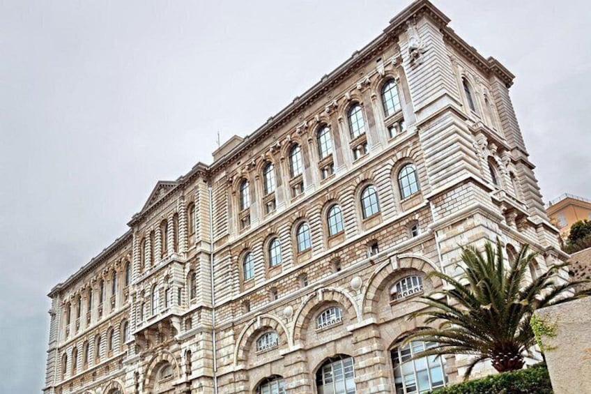 Explore Monaco in 60 minutes with a Local 3