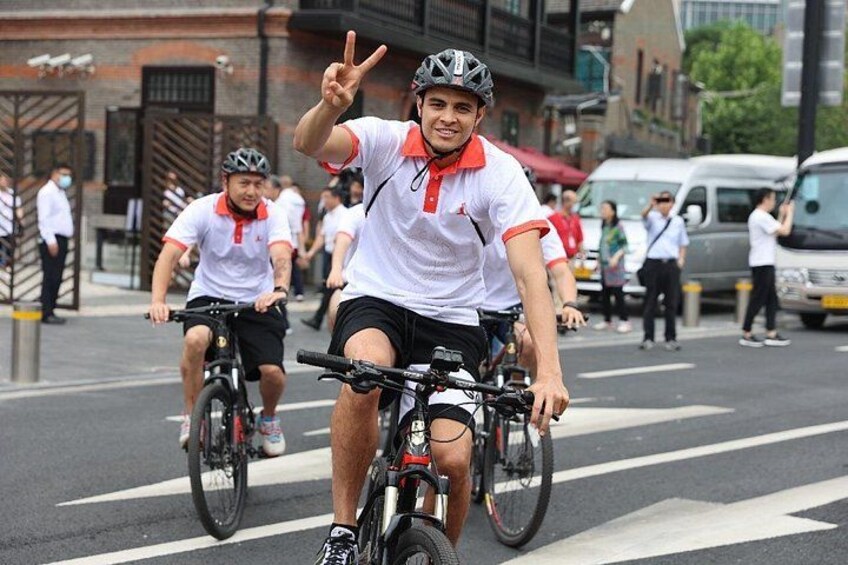 1 Day Private Cruise Tour at Li River from Guilin with Biking 4