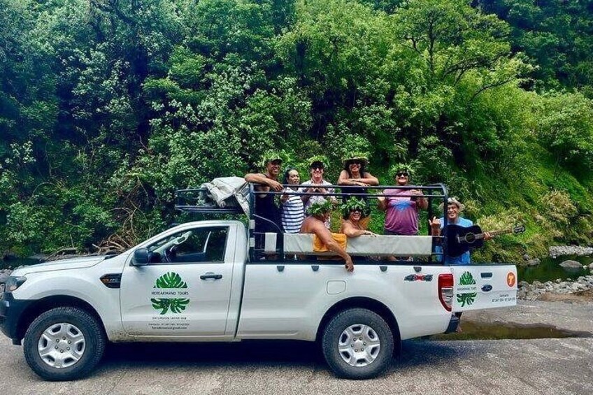 4x4 Safari HEREAKIMANU Tour in the Heart of Tahiti 3